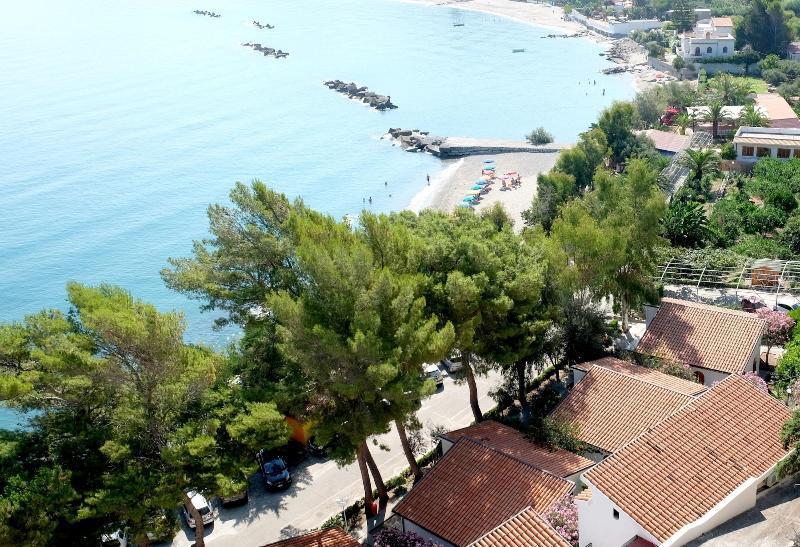 Testa Di Monaco Natural Beach Capo dʼOrlando Exterior foto