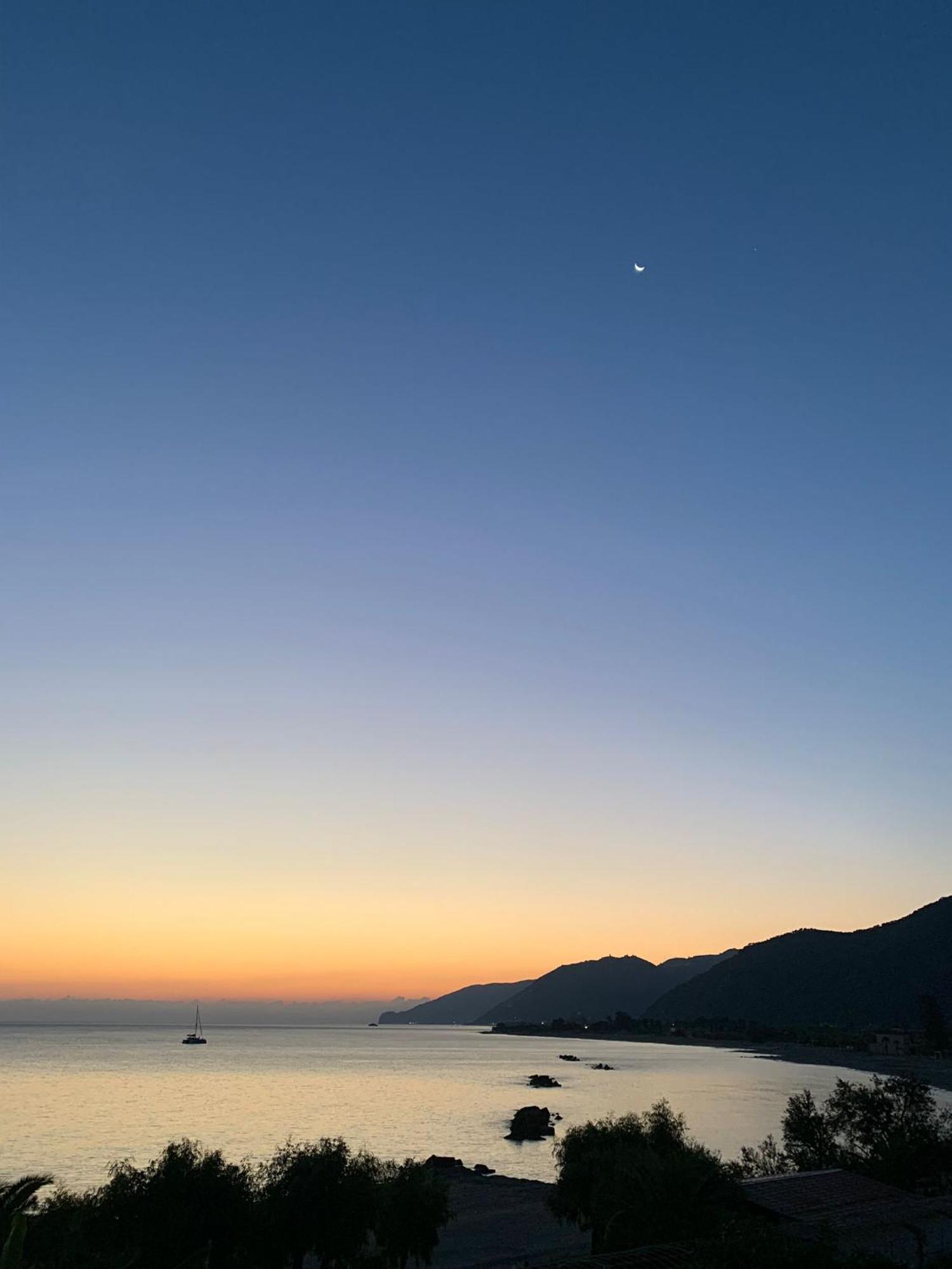 Testa Di Monaco Natural Beach Capo dʼOrlando Exterior foto